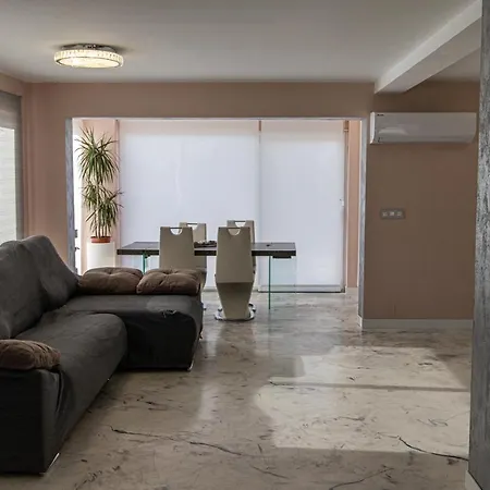 Montainbeach Hébergement de vacances *